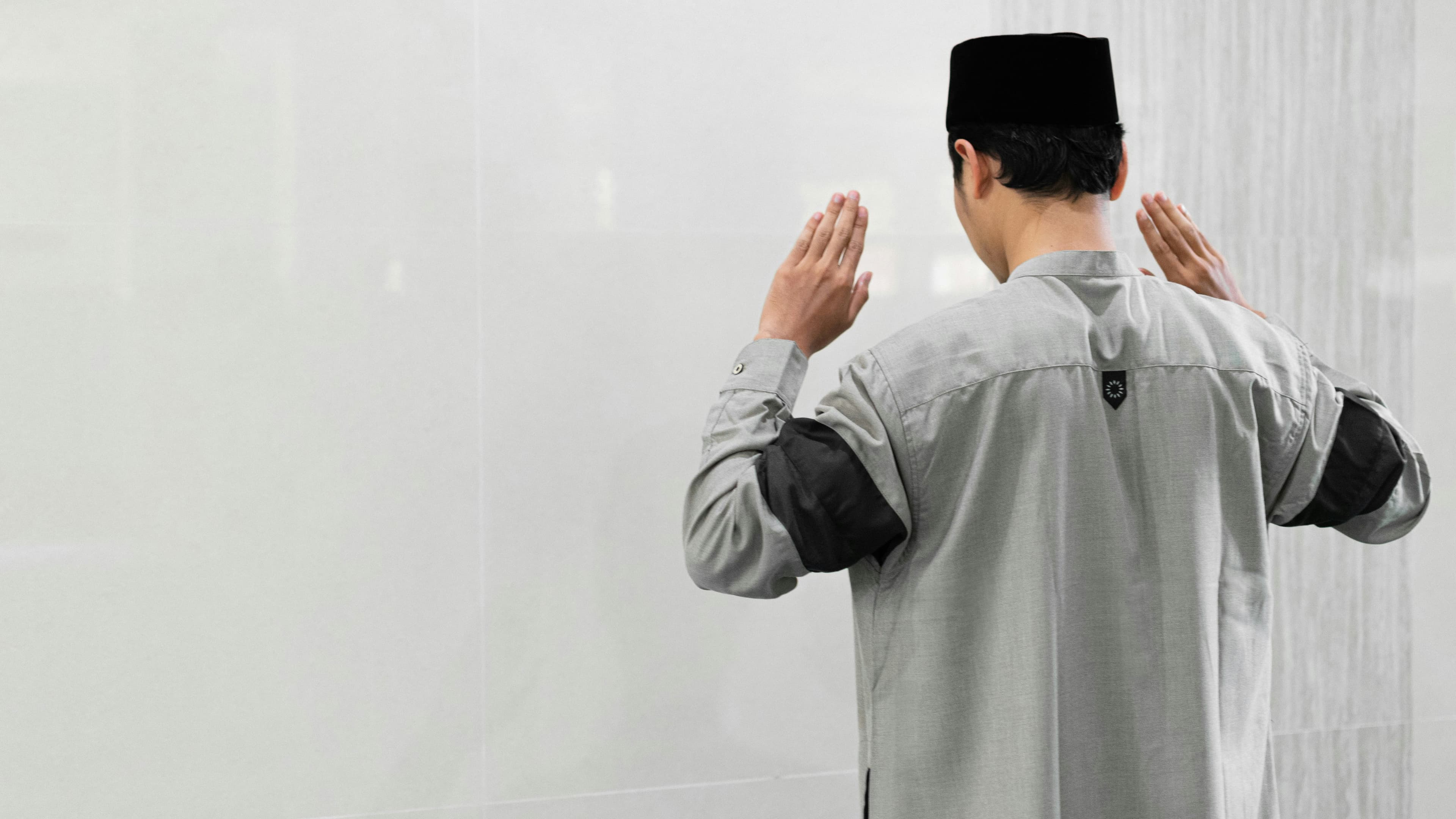 Nama Bendahara
